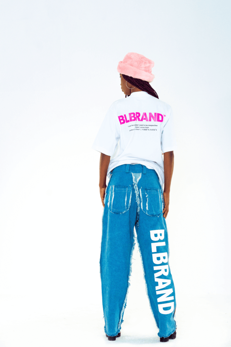 BL BRAND - Plane White Tshirt - OUR COMMUNINTY FASHION - Sky blue distress jean